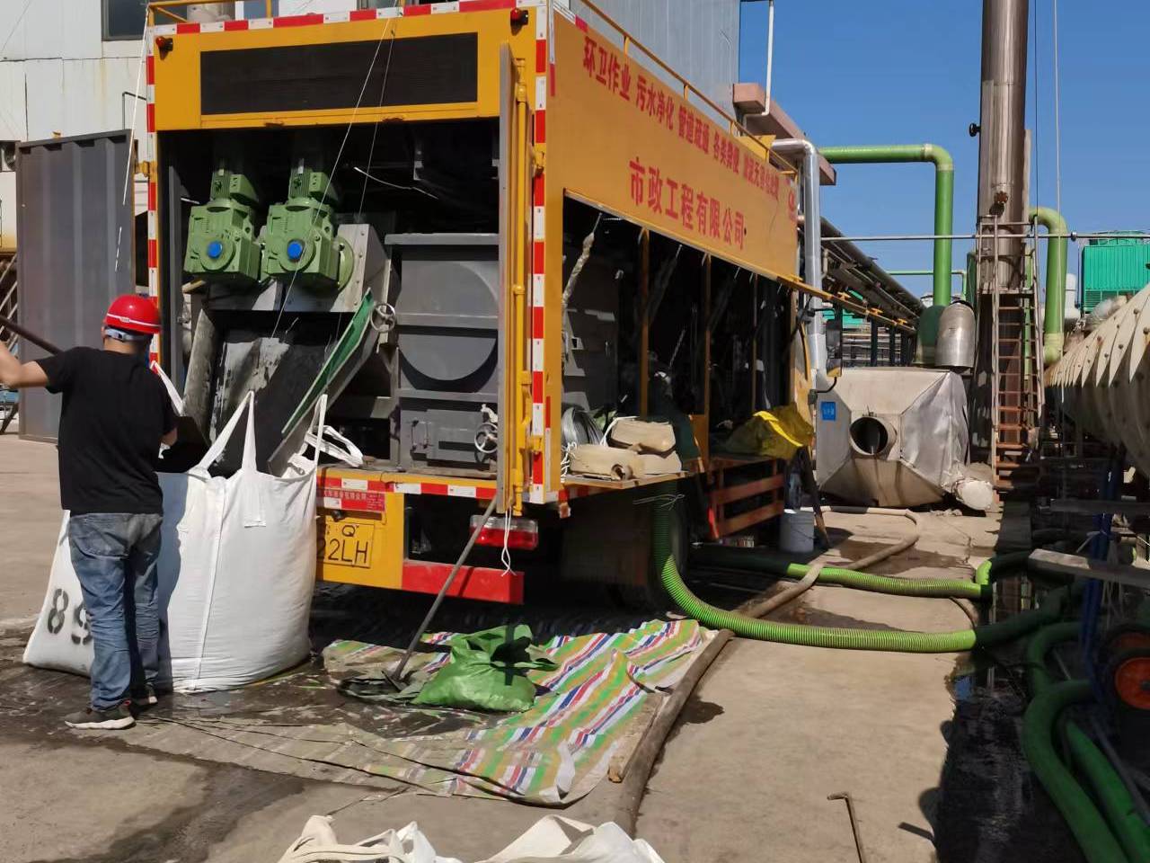 德昌淤泥压干处理